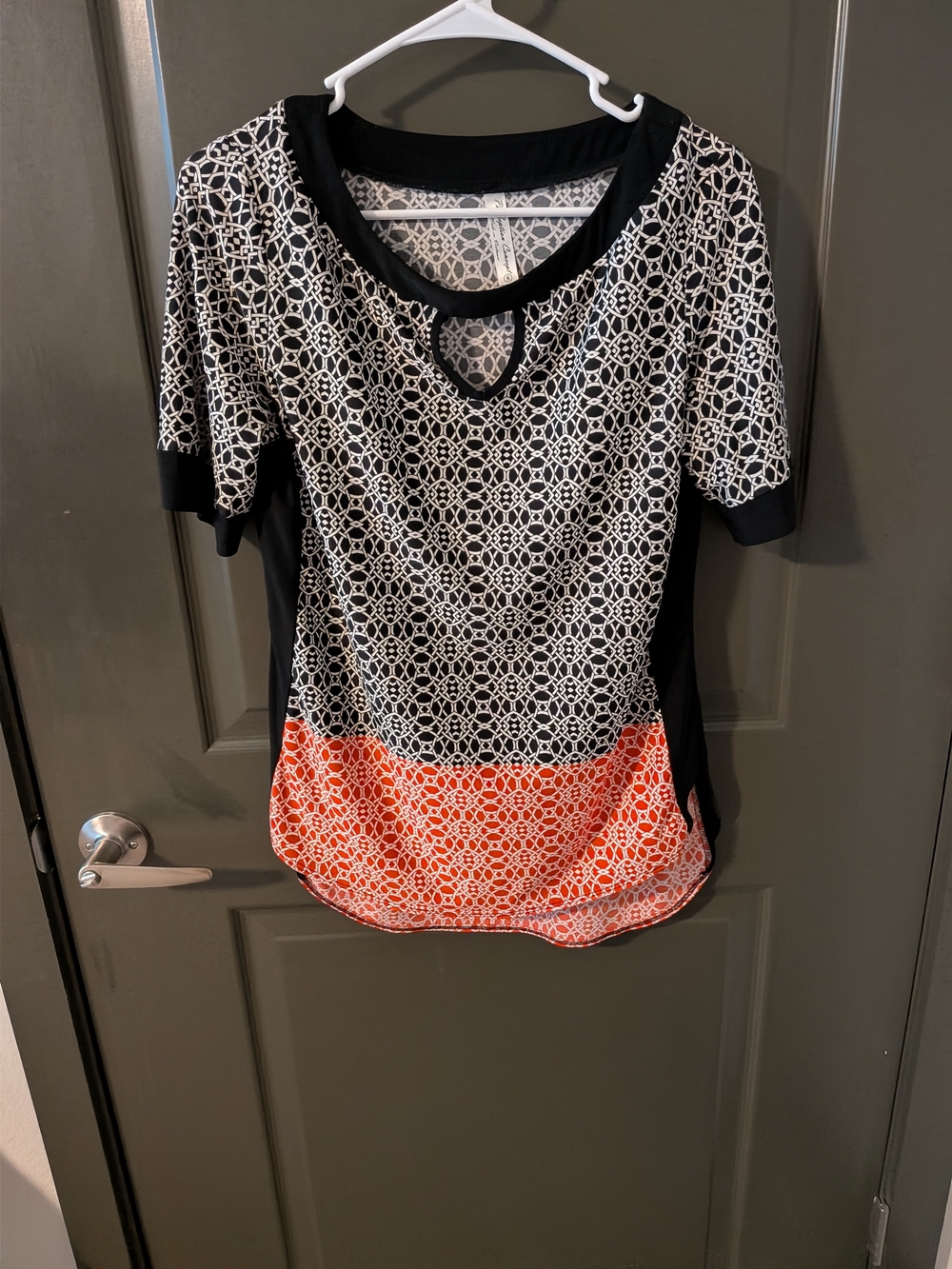 PerSeption Concept Black, White & Orange Geometric Scoop Neck Tunic
